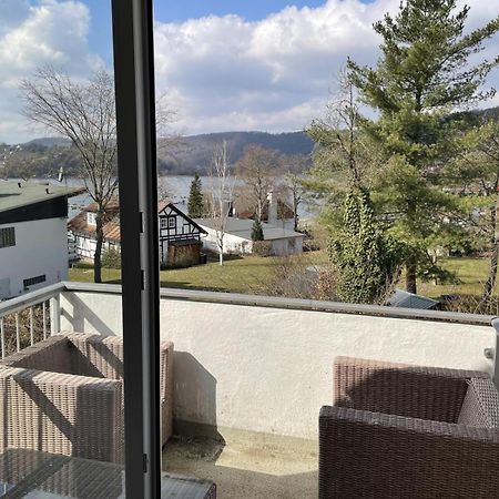 Gemutliche 93M2Fewo Mit 2 Schlafzimmern Und Seitlichem Seeblick Vom Balkon Scheid  Kültér fotó